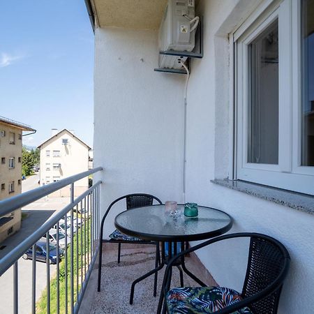 Apartman Josip Gospić エクステリア 写真